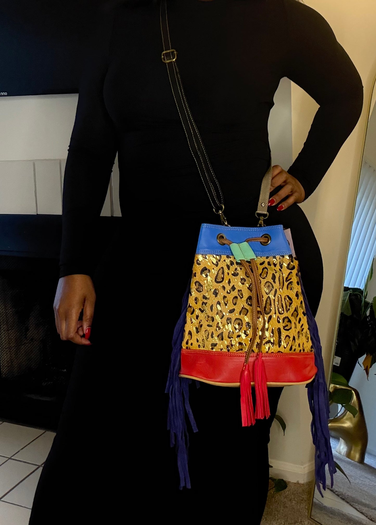 Pauline Bucket Bag (2)